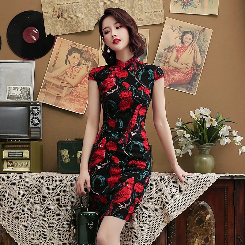 Robe Chinoise Fleur Rouge