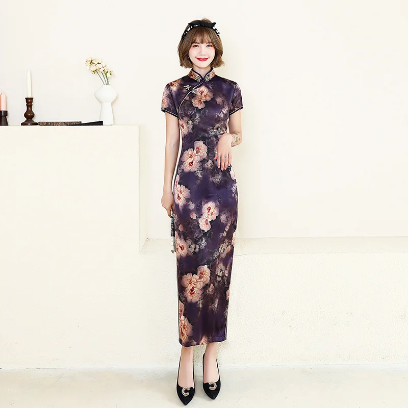 Robe Chinoise Longue à Fleurs