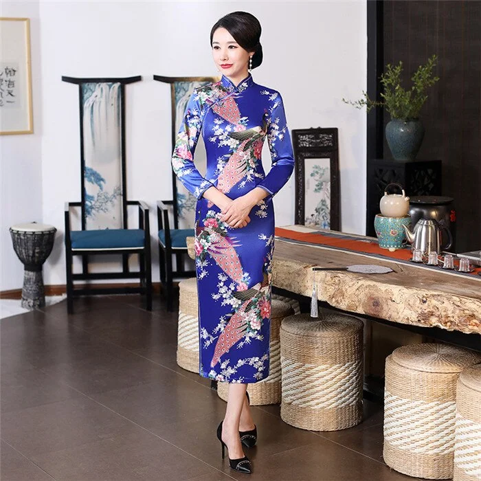 Robe Chinoise Fendue Sur Le Cote